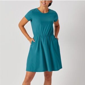 Duluth Trading Co. Flexcellence Dress Teal Size Large Wicking Athleisure